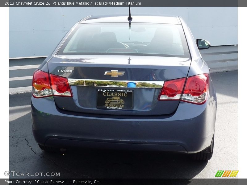 Atlantis Blue Metallic / Jet Black/Medium Titanium 2013 Chevrolet Cruze LS
