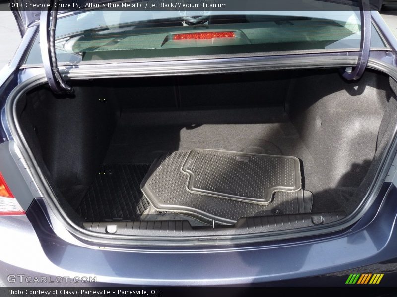 Atlantis Blue Metallic / Jet Black/Medium Titanium 2013 Chevrolet Cruze LS