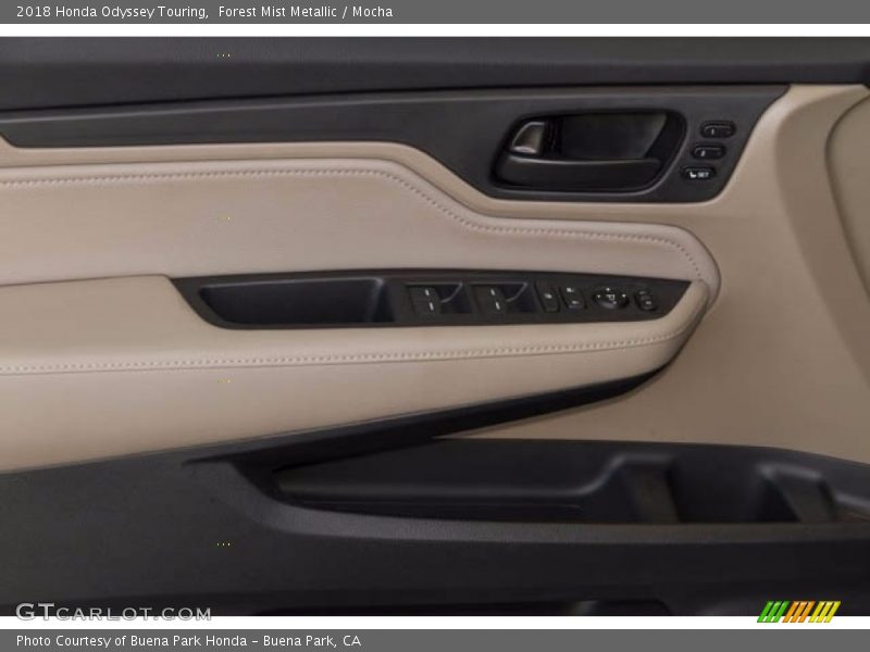 Forest Mist Metallic / Mocha 2018 Honda Odyssey Touring