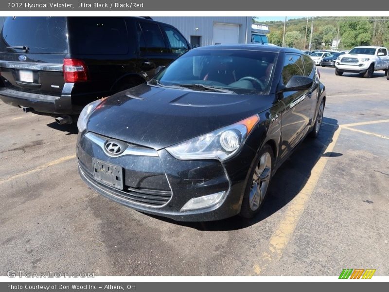 Ultra Black / Black/Red 2012 Hyundai Veloster