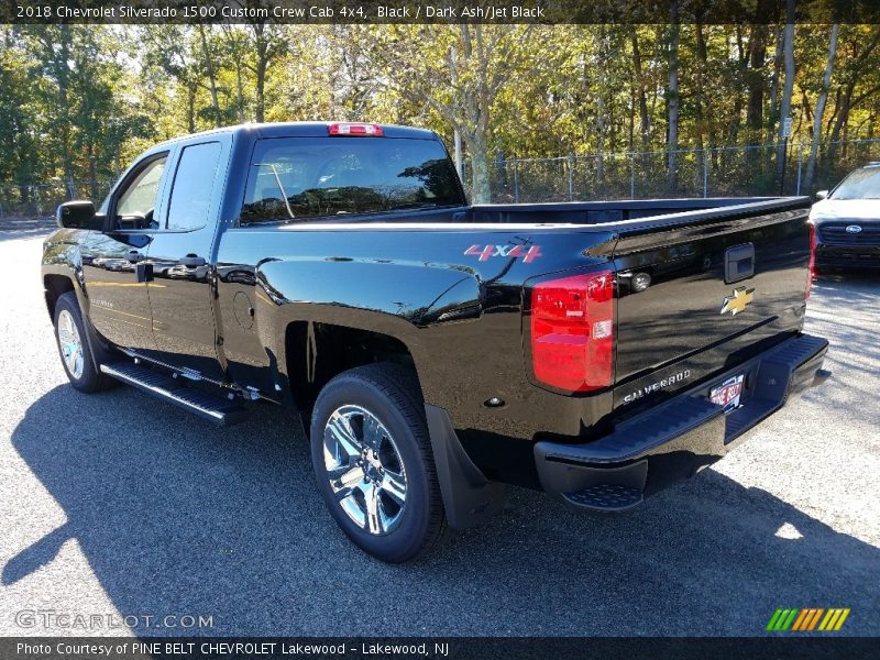 Black / Dark Ash/Jet Black 2018 Chevrolet Silverado 1500 Custom Crew Cab 4x4