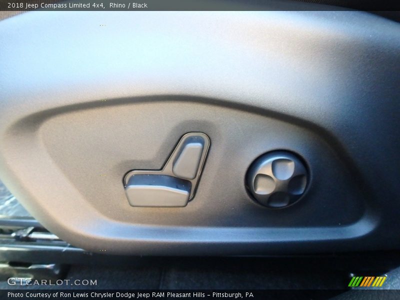 Rhino / Black 2018 Jeep Compass Limited 4x4