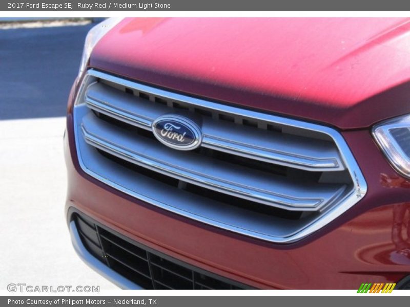 Ruby Red / Medium Light Stone 2017 Ford Escape SE