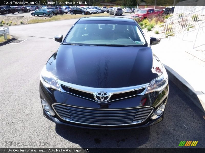 Attitude Black Metallic / Black 2014 Toyota Avalon XLE