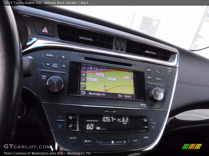 Attitude Black Metallic / Black 2014 Toyota Avalon XLE