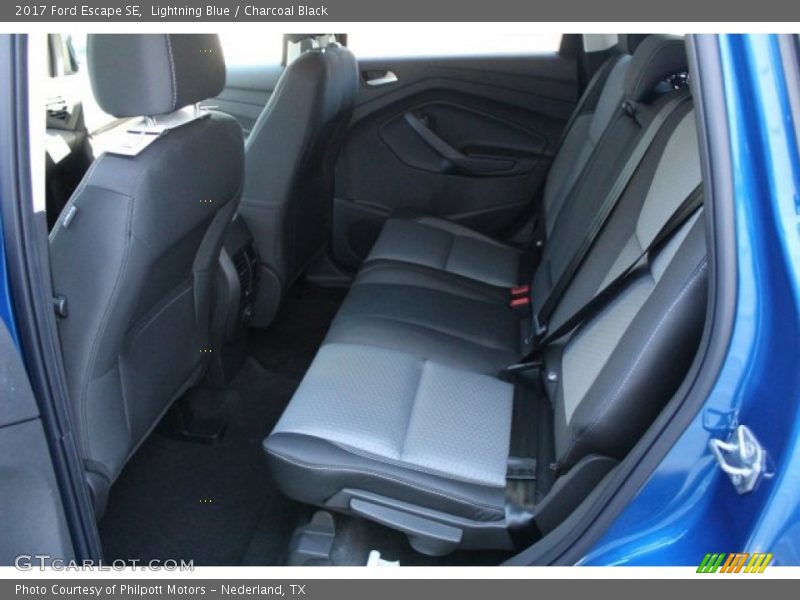 Lightning Blue / Charcoal Black 2017 Ford Escape SE