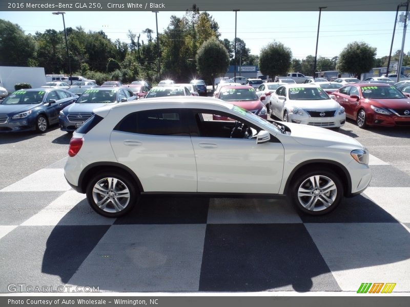 Cirrus White / Black 2016 Mercedes-Benz GLA 250