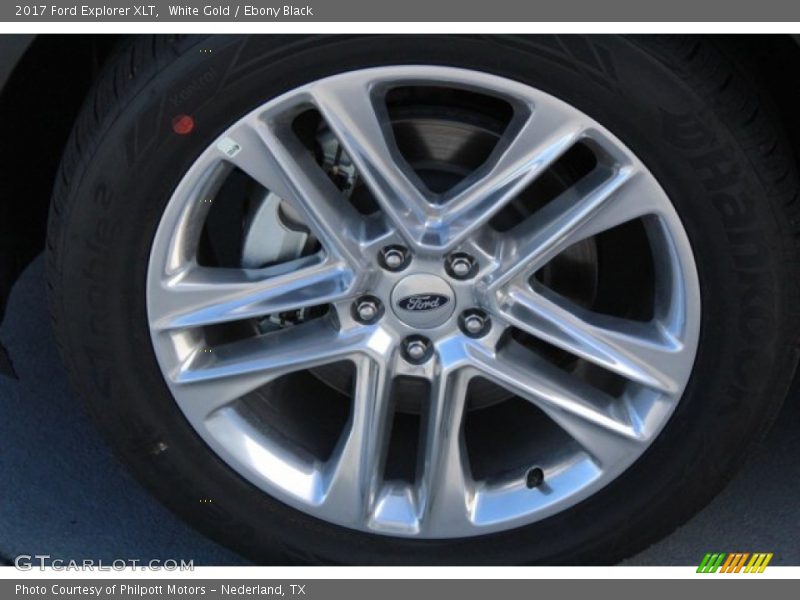 White Gold / Ebony Black 2017 Ford Explorer XLT