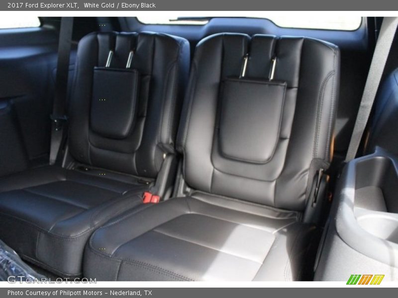 White Gold / Ebony Black 2017 Ford Explorer XLT