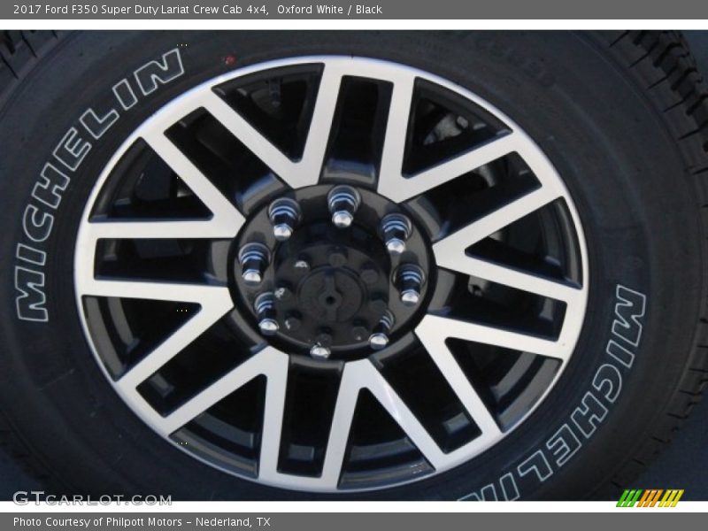 Oxford White / Black 2017 Ford F350 Super Duty Lariat Crew Cab 4x4