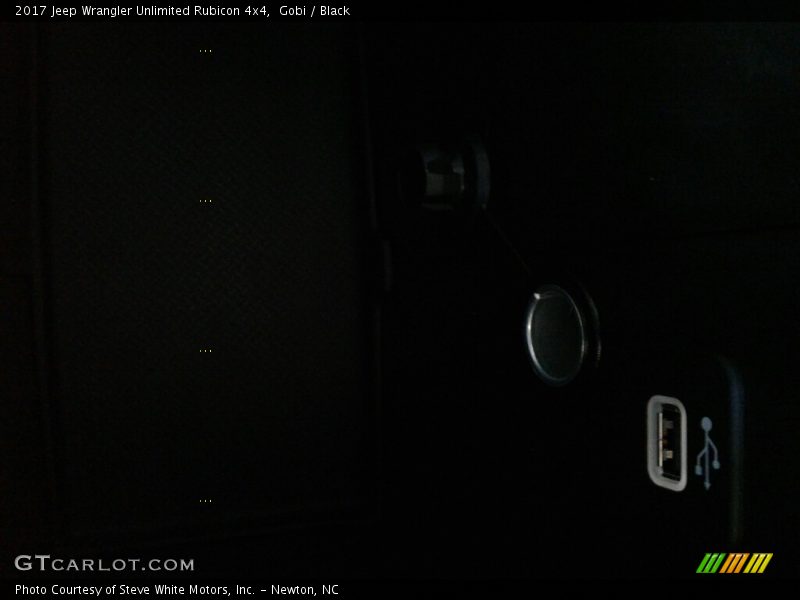 Gobi / Black 2017 Jeep Wrangler Unlimited Rubicon 4x4