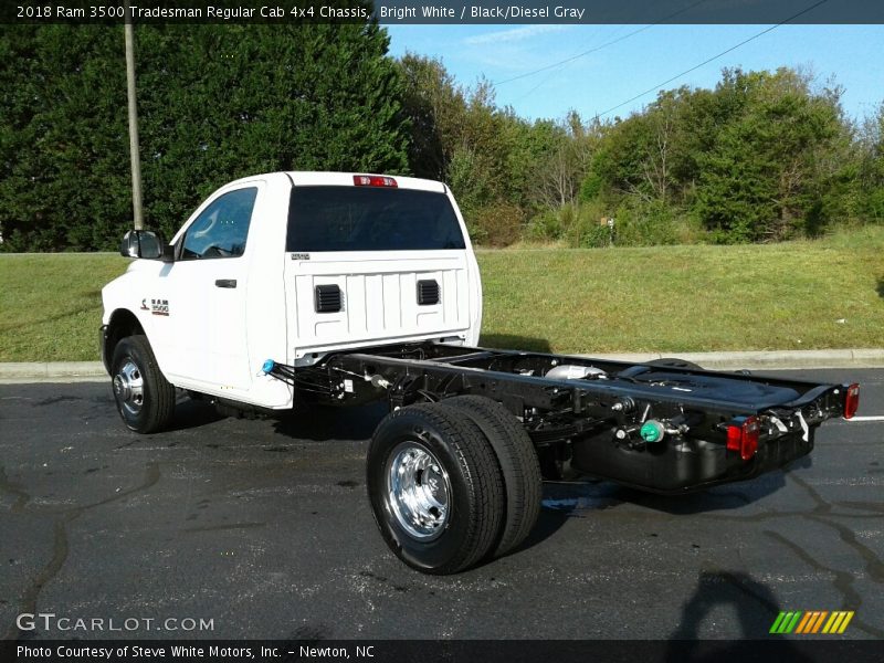Bright White / Black/Diesel Gray 2018 Ram 3500 Tradesman Regular Cab 4x4 Chassis