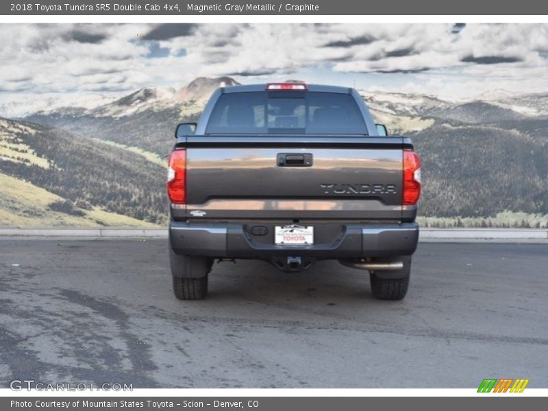 Magnetic Gray Metallic / Graphite 2018 Toyota Tundra SR5 Double Cab 4x4