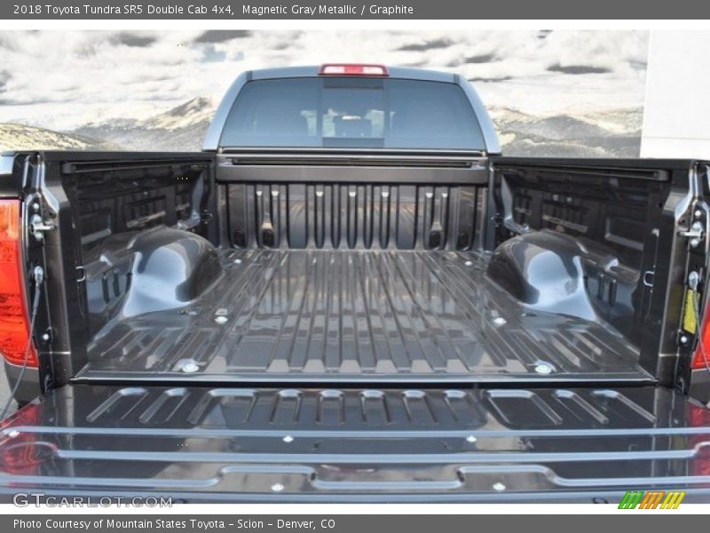 Magnetic Gray Metallic / Graphite 2018 Toyota Tundra SR5 Double Cab 4x4