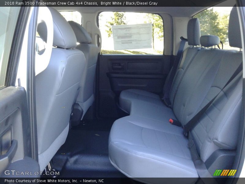Bright White / Black/Diesel Gray 2018 Ram 3500 Tradesman Crew Cab 4x4 Chassis