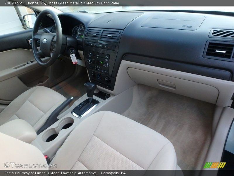 Moss Green Metallic / Medium Light Stone 2009 Ford Fusion SE V6