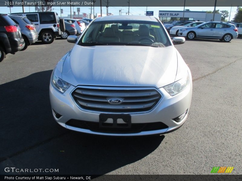 Ingot Silver Metallic / Dune 2013 Ford Taurus SEL
