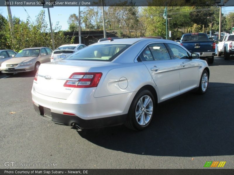 Ingot Silver Metallic / Dune 2013 Ford Taurus SEL
