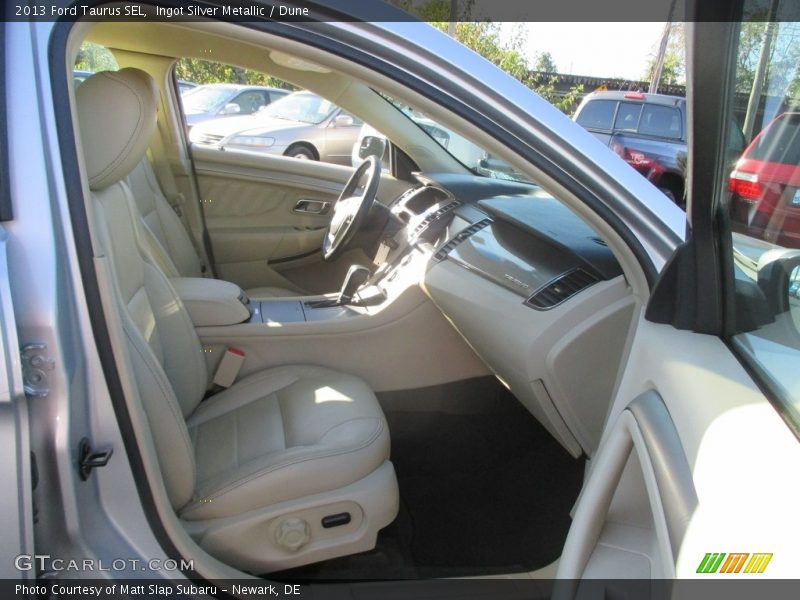 Ingot Silver Metallic / Dune 2013 Ford Taurus SEL