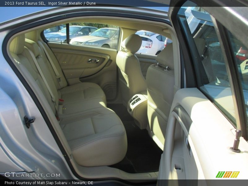 Ingot Silver Metallic / Dune 2013 Ford Taurus SEL