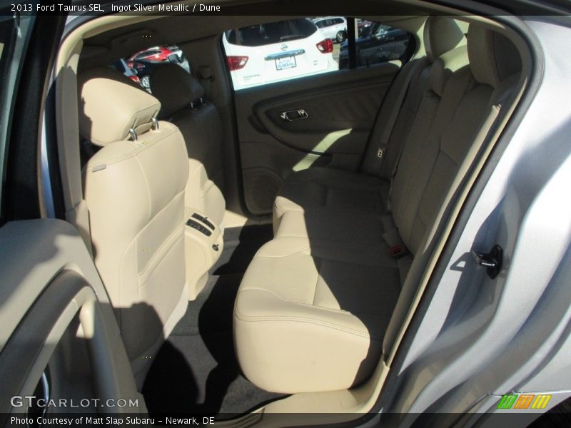 Ingot Silver Metallic / Dune 2013 Ford Taurus SEL