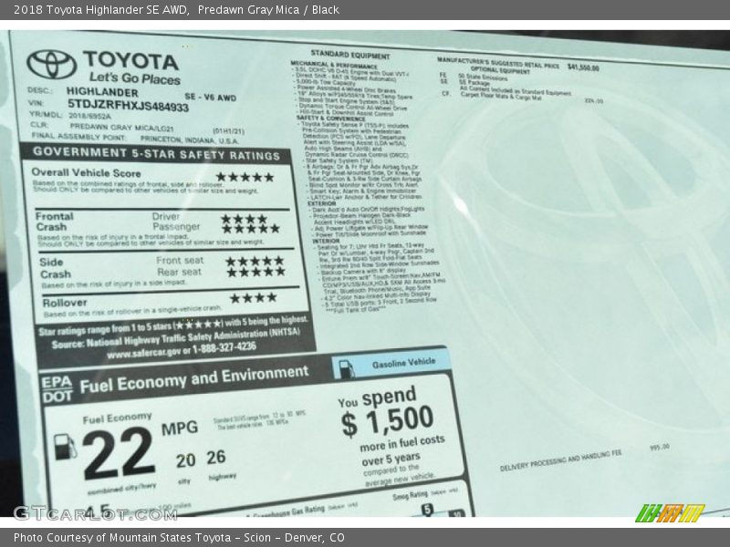 Predawn Gray Mica / Black 2018 Toyota Highlander SE AWD