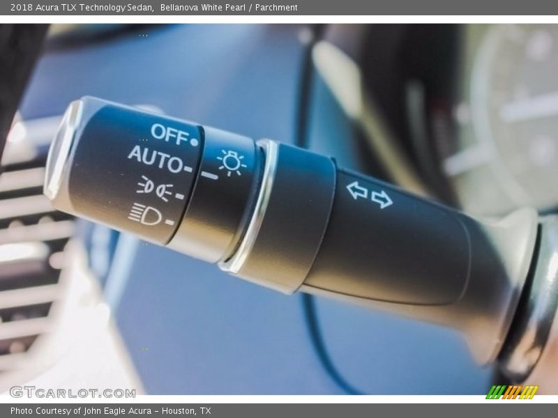 Bellanova White Pearl / Parchment 2018 Acura TLX Technology Sedan