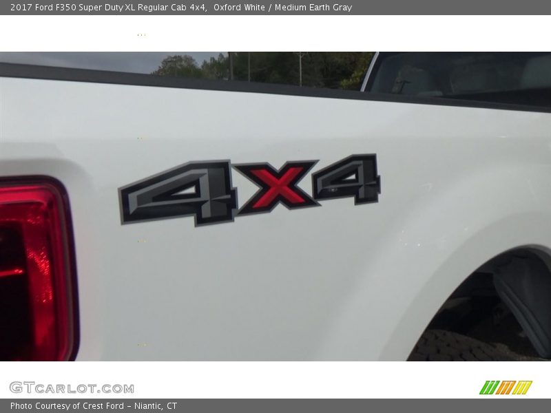 Oxford White / Medium Earth Gray 2017 Ford F350 Super Duty XL Regular Cab 4x4