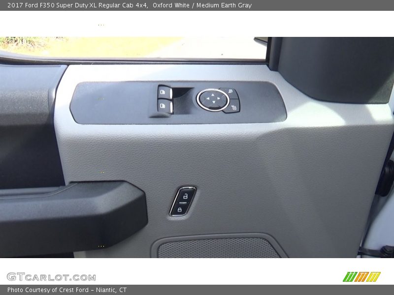Oxford White / Medium Earth Gray 2017 Ford F350 Super Duty XL Regular Cab 4x4