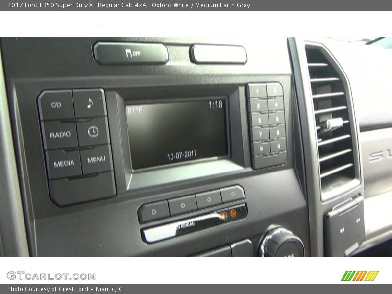 Oxford White / Medium Earth Gray 2017 Ford F350 Super Duty XL Regular Cab 4x4