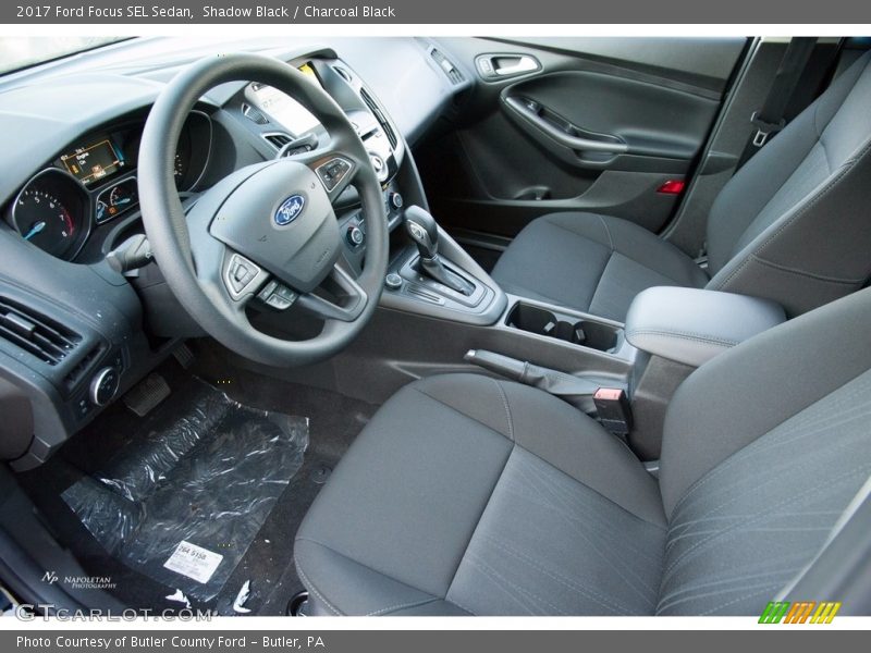 Shadow Black / Charcoal Black 2017 Ford Focus SEL Sedan