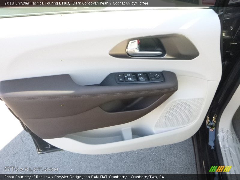 Dark Cordovan Pearl / Cognac/Alloy/Toffee 2018 Chrysler Pacifica Touring L Plus