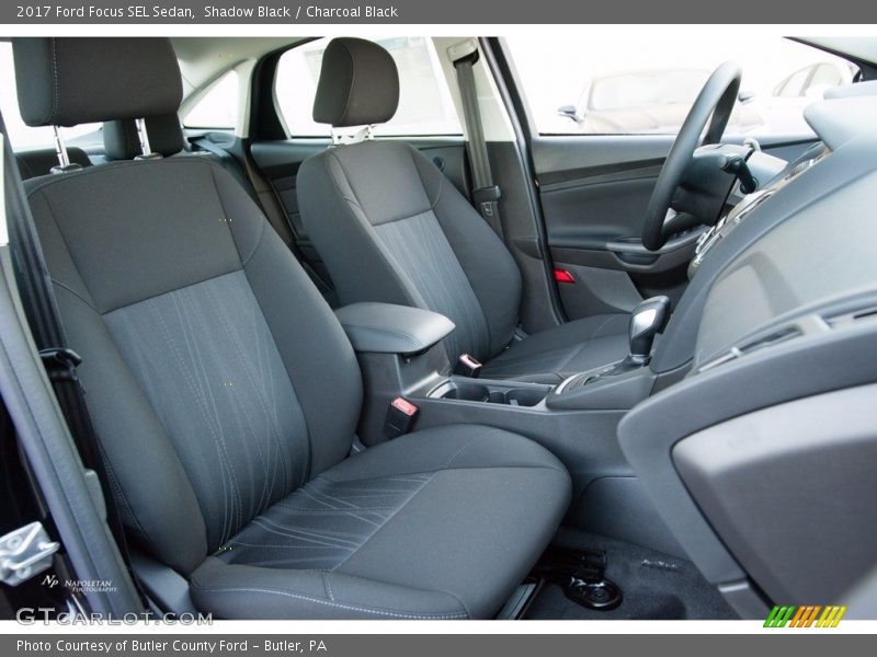 Shadow Black / Charcoal Black 2017 Ford Focus SEL Sedan
