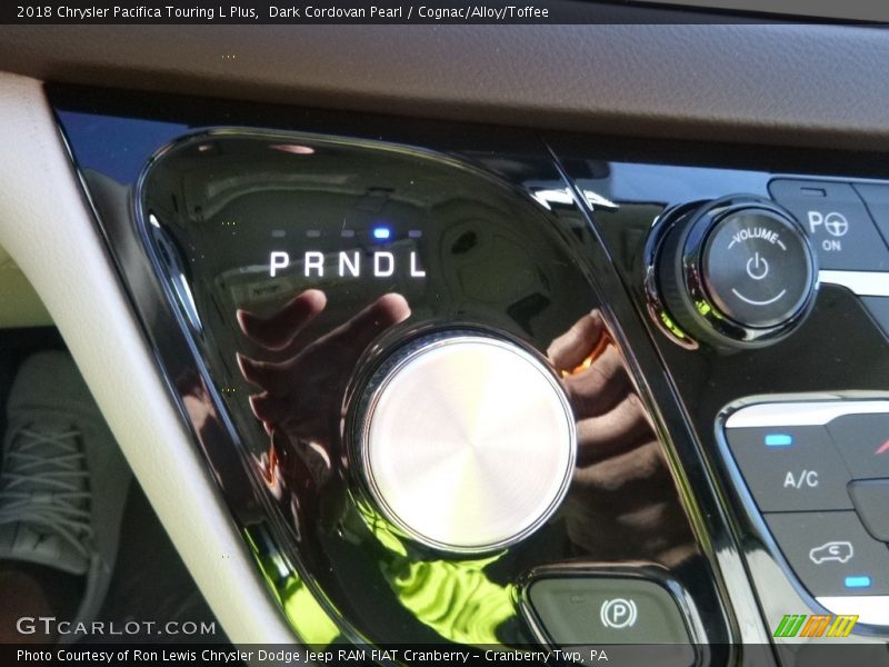 Dark Cordovan Pearl / Cognac/Alloy/Toffee 2018 Chrysler Pacifica Touring L Plus