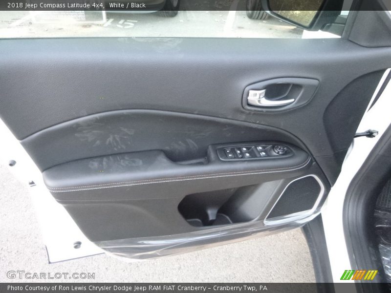 White / Black 2018 Jeep Compass Latitude 4x4