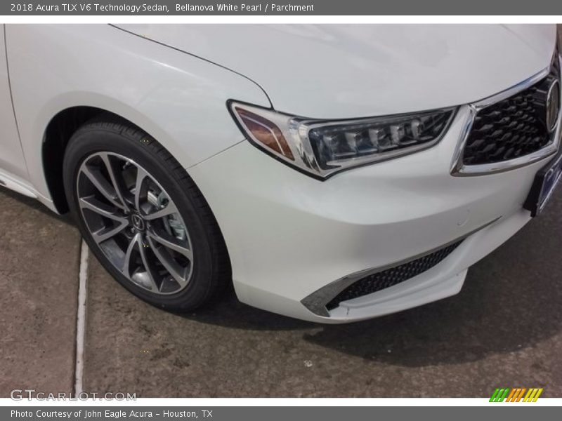 Bellanova White Pearl / Parchment 2018 Acura TLX V6 Technology Sedan