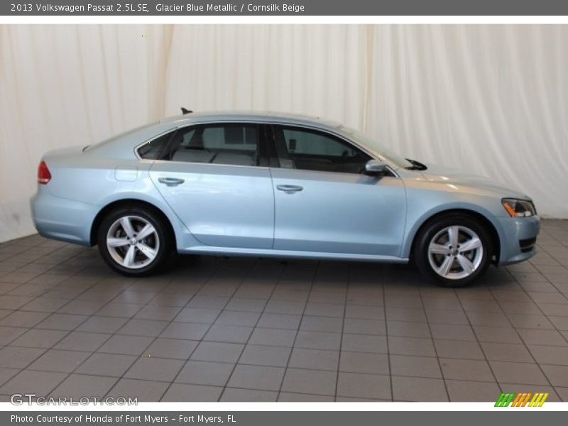 Glacier Blue Metallic / Cornsilk Beige 2013 Volkswagen Passat 2.5L SE