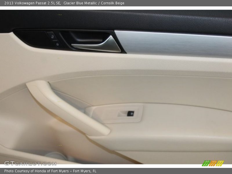 Glacier Blue Metallic / Cornsilk Beige 2013 Volkswagen Passat 2.5L SE