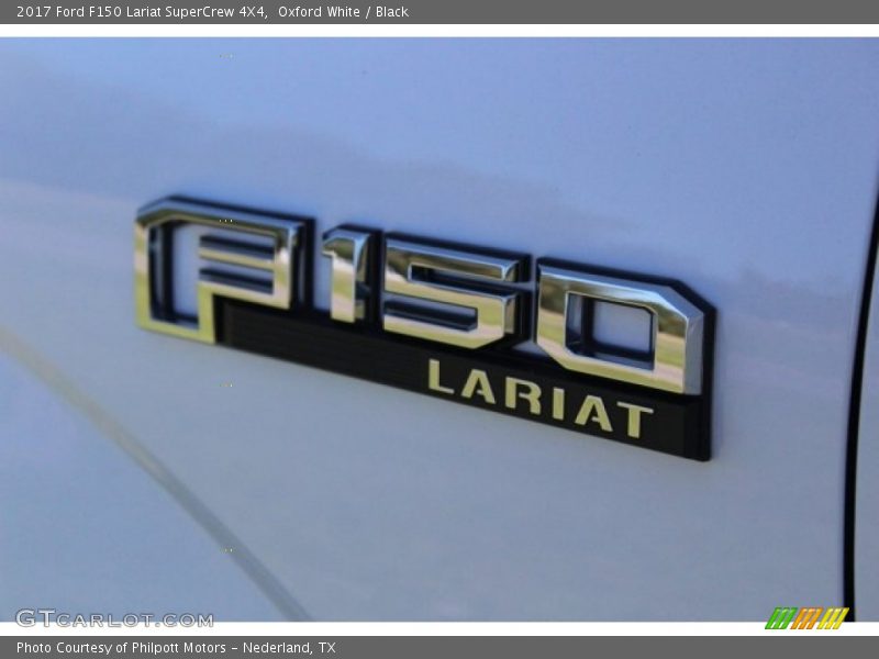 Oxford White / Black 2017 Ford F150 Lariat SuperCrew 4X4