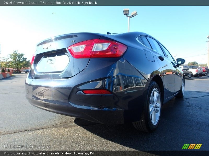 Blue Ray Metallic / Jet Black 2016 Chevrolet Cruze LT Sedan