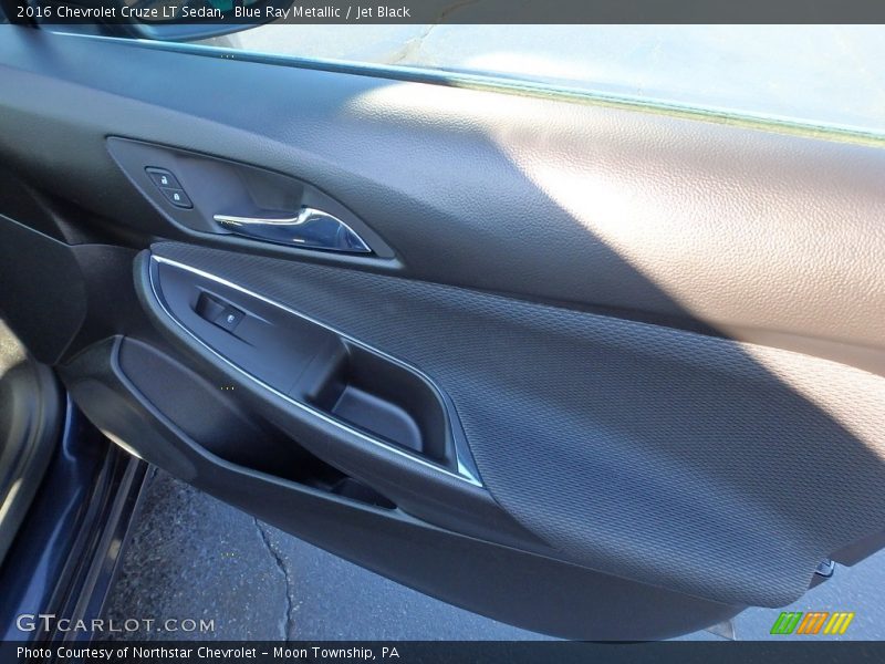 Blue Ray Metallic / Jet Black 2016 Chevrolet Cruze LT Sedan