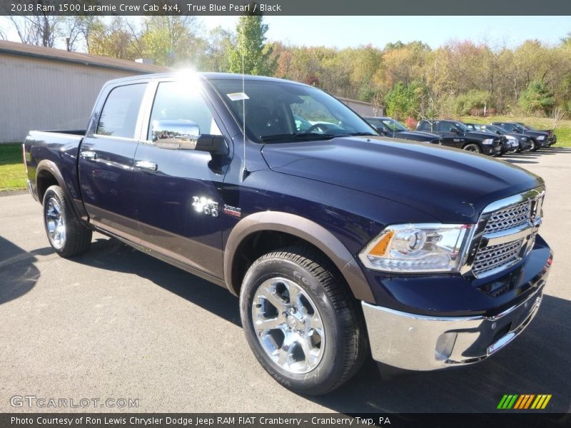 Front 3/4 View of 2018 1500 Laramie Crew Cab 4x4