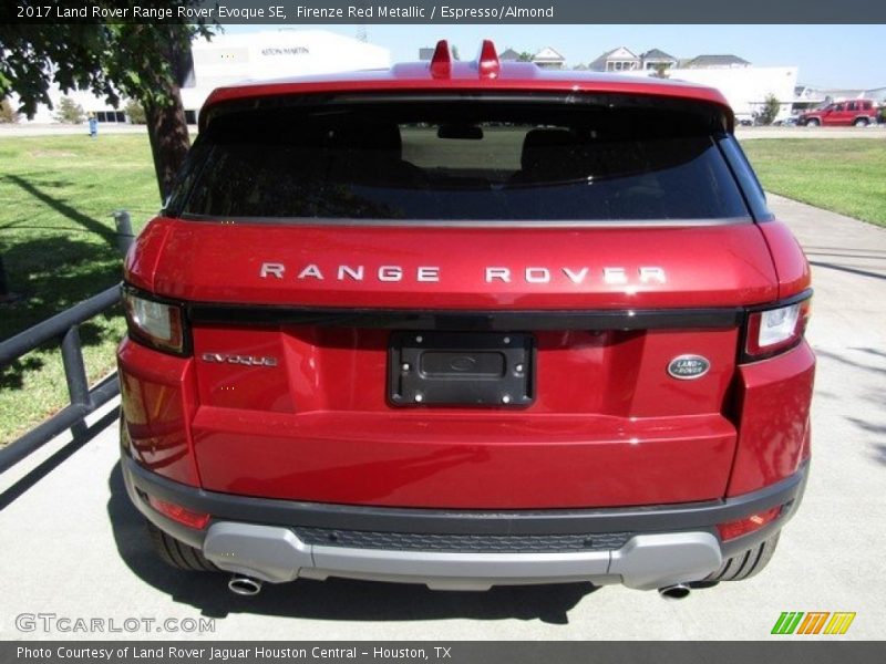 Firenze Red Metallic / Espresso/Almond 2017 Land Rover Range Rover Evoque SE
