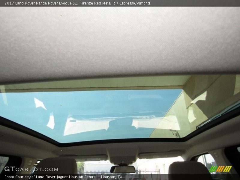 Firenze Red Metallic / Espresso/Almond 2017 Land Rover Range Rover Evoque SE