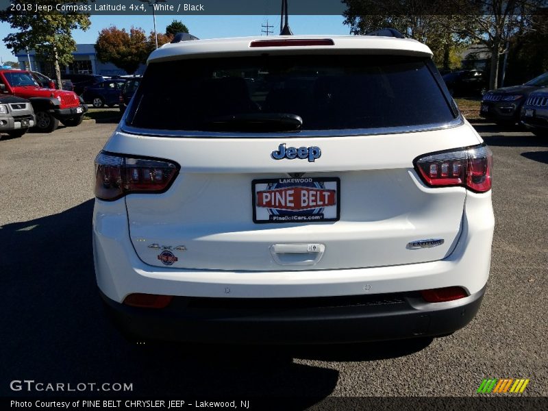 White / Black 2018 Jeep Compass Latitude 4x4