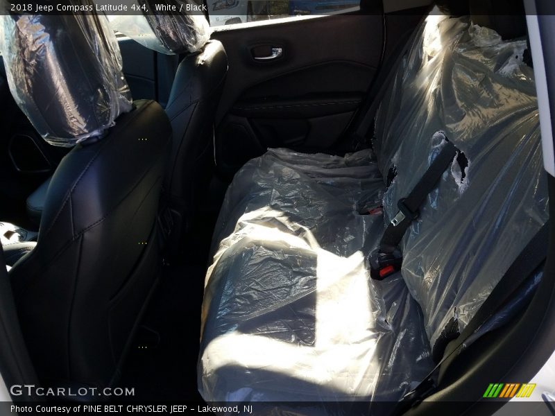 White / Black 2018 Jeep Compass Latitude 4x4