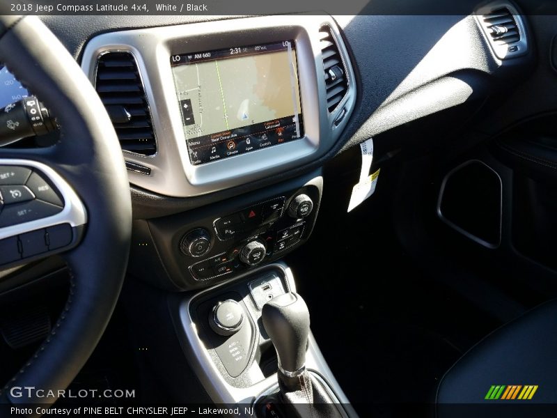 White / Black 2018 Jeep Compass Latitude 4x4