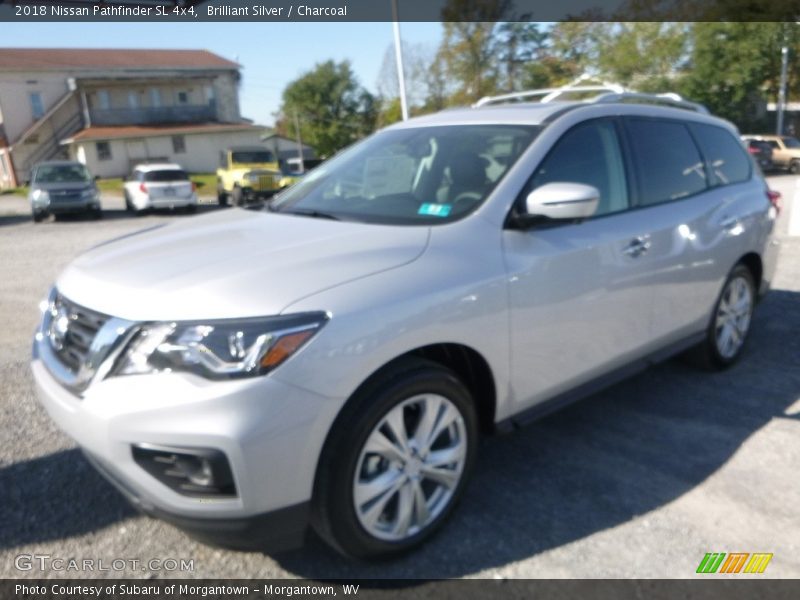 Brilliant Silver / Charcoal 2018 Nissan Pathfinder SL 4x4