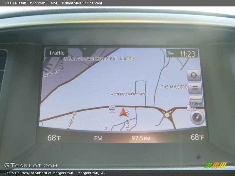 Brilliant Silver / Charcoal 2018 Nissan Pathfinder SL 4x4