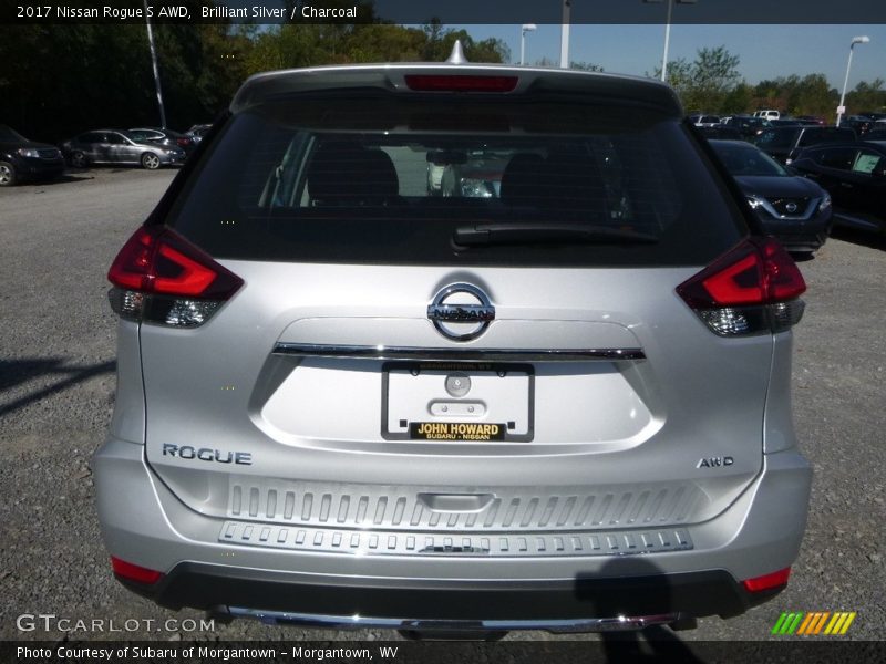 Brilliant Silver / Charcoal 2017 Nissan Rogue S AWD